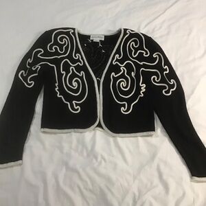 Pour Vous Madame Vintage Black Bolero Wool Blend Sweater w/Cream Appliqué, Sz M